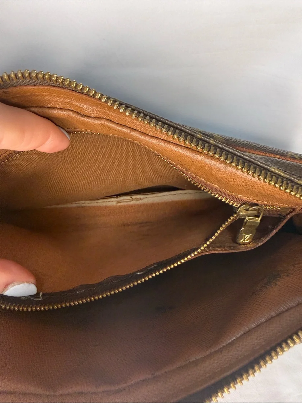 Louis Vuitton Monogram Marly Dragonne - Picture 8 of 9